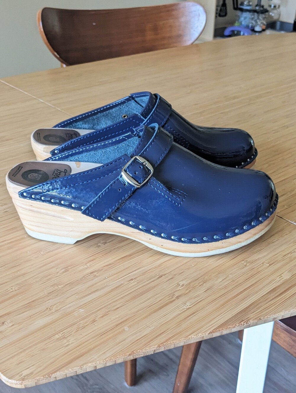 Troentorp Navy Blue Patent Leather Clogs EU 39 (women's 9 - 10)